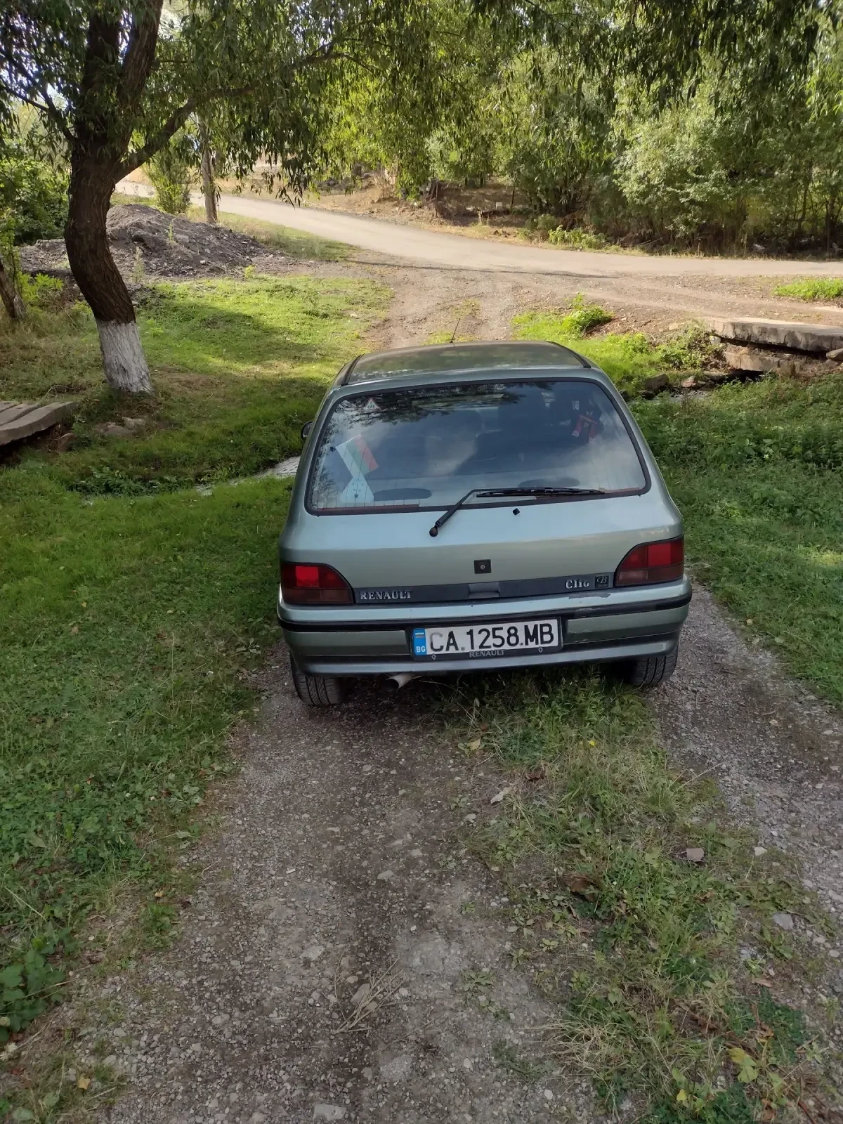 Renault Clio 1.8, 8v, Baccara - изображение 5