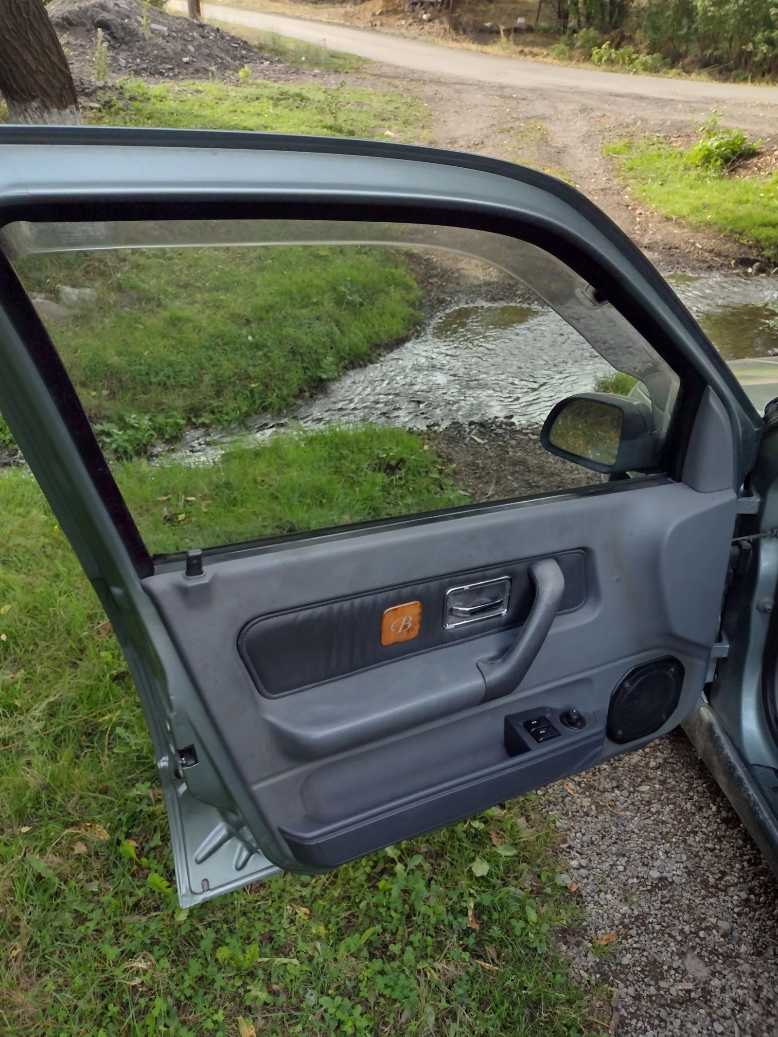 Renault Clio 1.8, 8v, Baccara - изображение 9