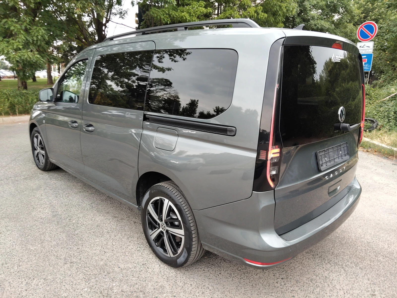 VW Caddy MAXI 2, 0TDI 122ps DSG - изображение 4