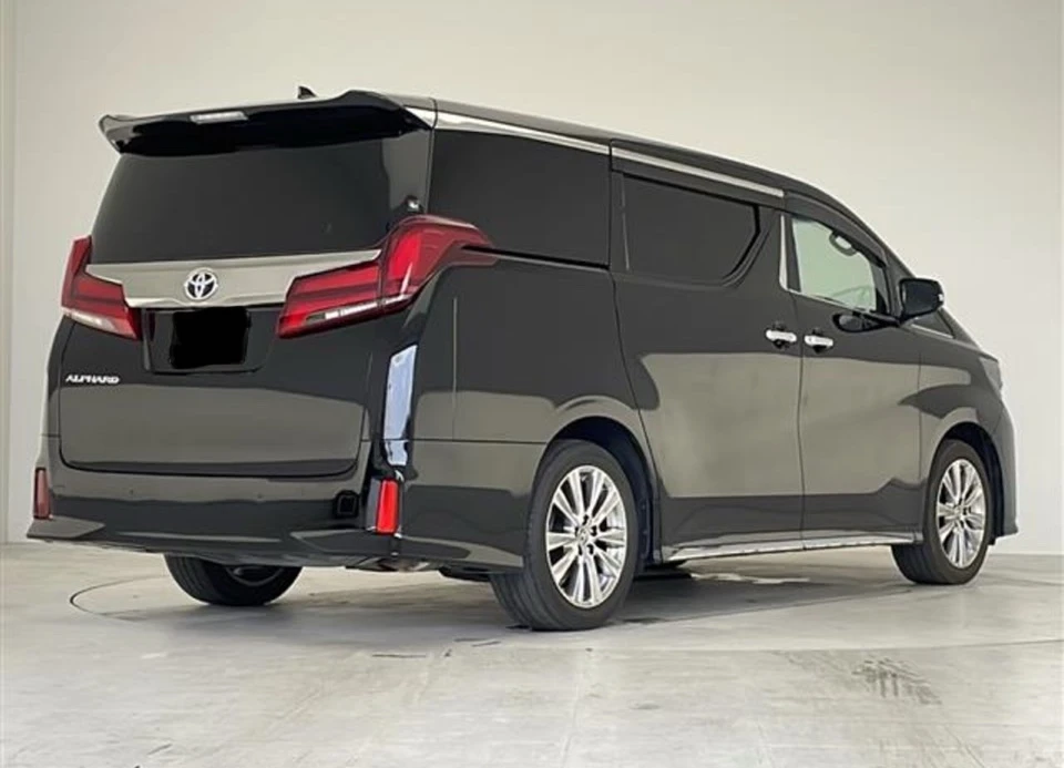 Toyota Alphard  - изображение 3