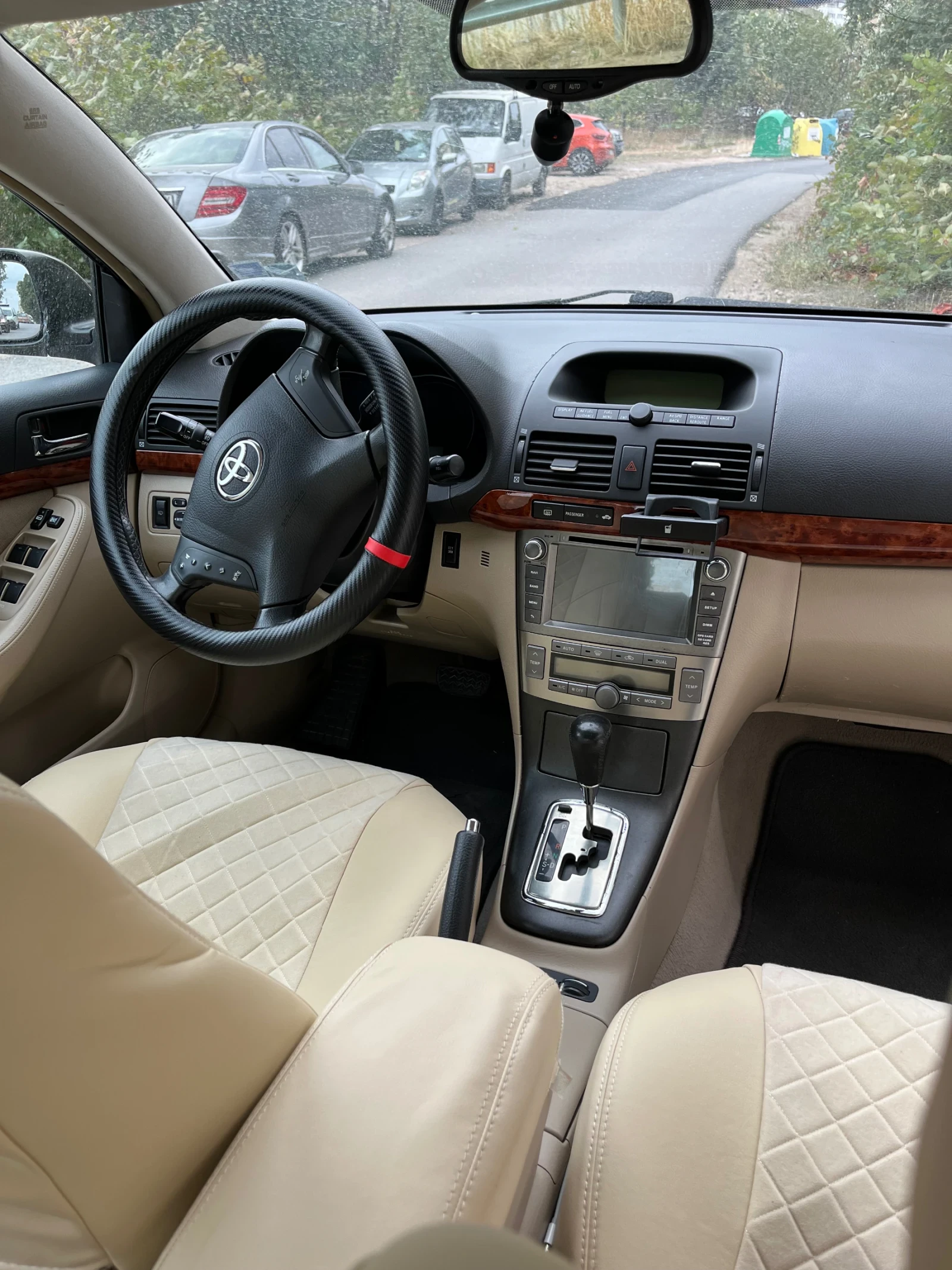 Toyota Avensis  - изображение 8