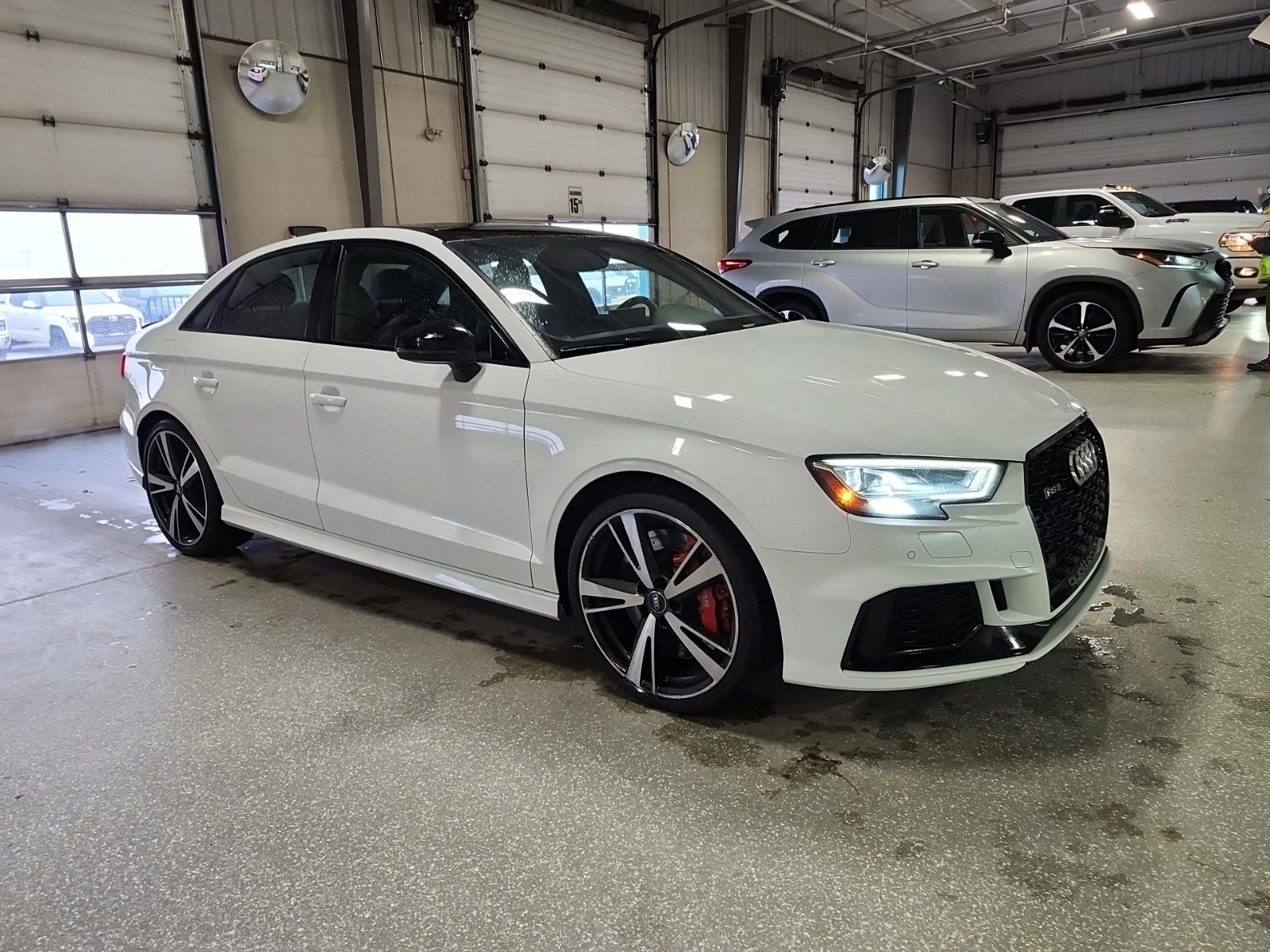 Audi Rs3 2.5 TFSI QUATTRO S * * CARFAX * *   * *  | Mobile.bg   1