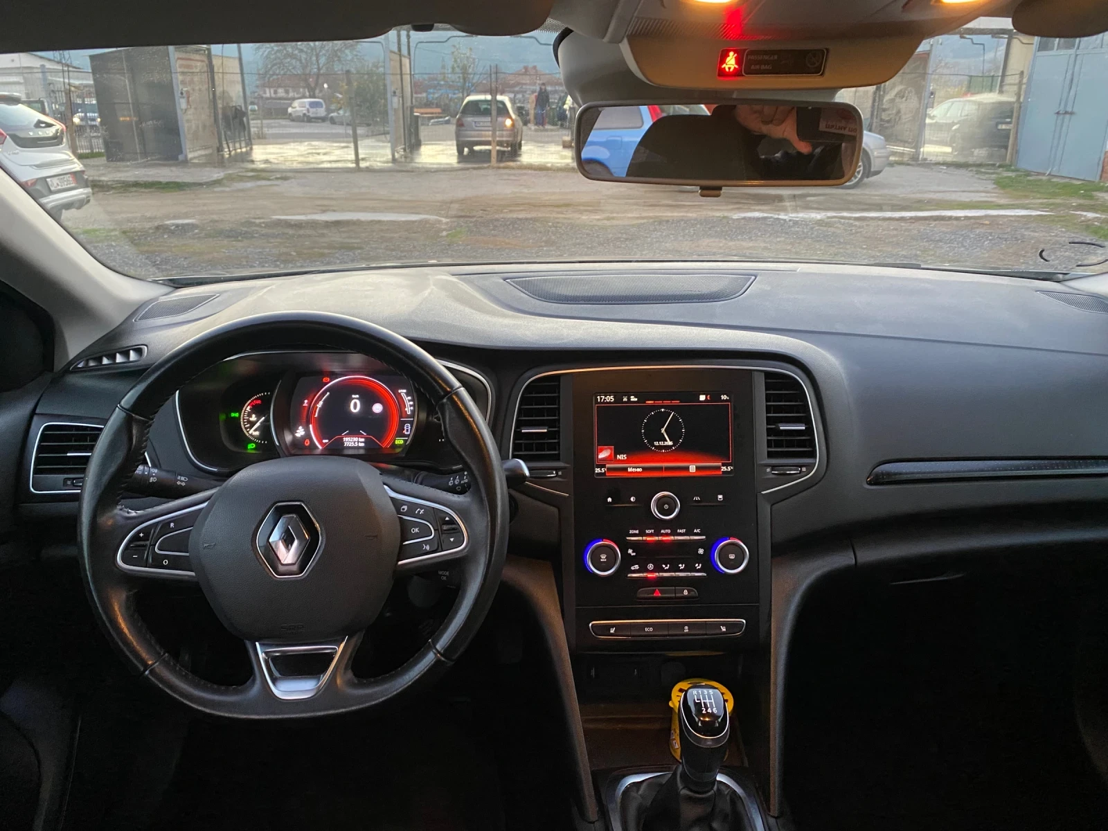 Renault Megane Renault Megane 1.6 dCi, 110 �.�. | Mobile.bg � ����������� 13