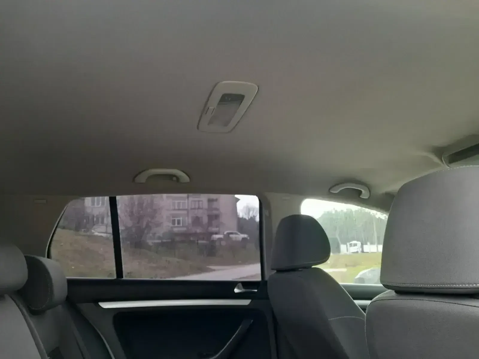 VW Golf 5- 1.6 - ГАЗ/БЕНЗИН, снимка 9 - Автомобили и джипове - 53863913