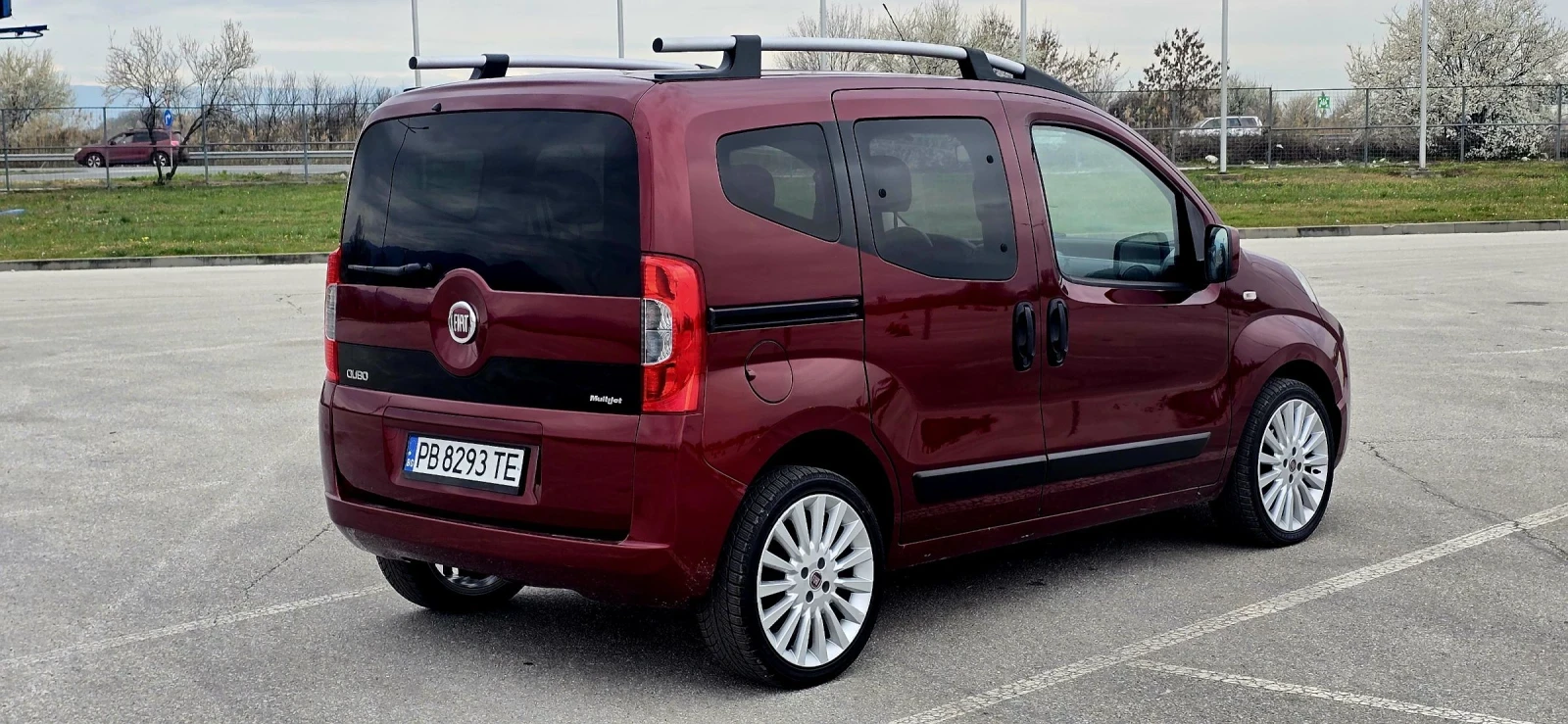 Fiat Qubo 1.3 MJET, снимка 7 - Автомобили и джипове - 53952984