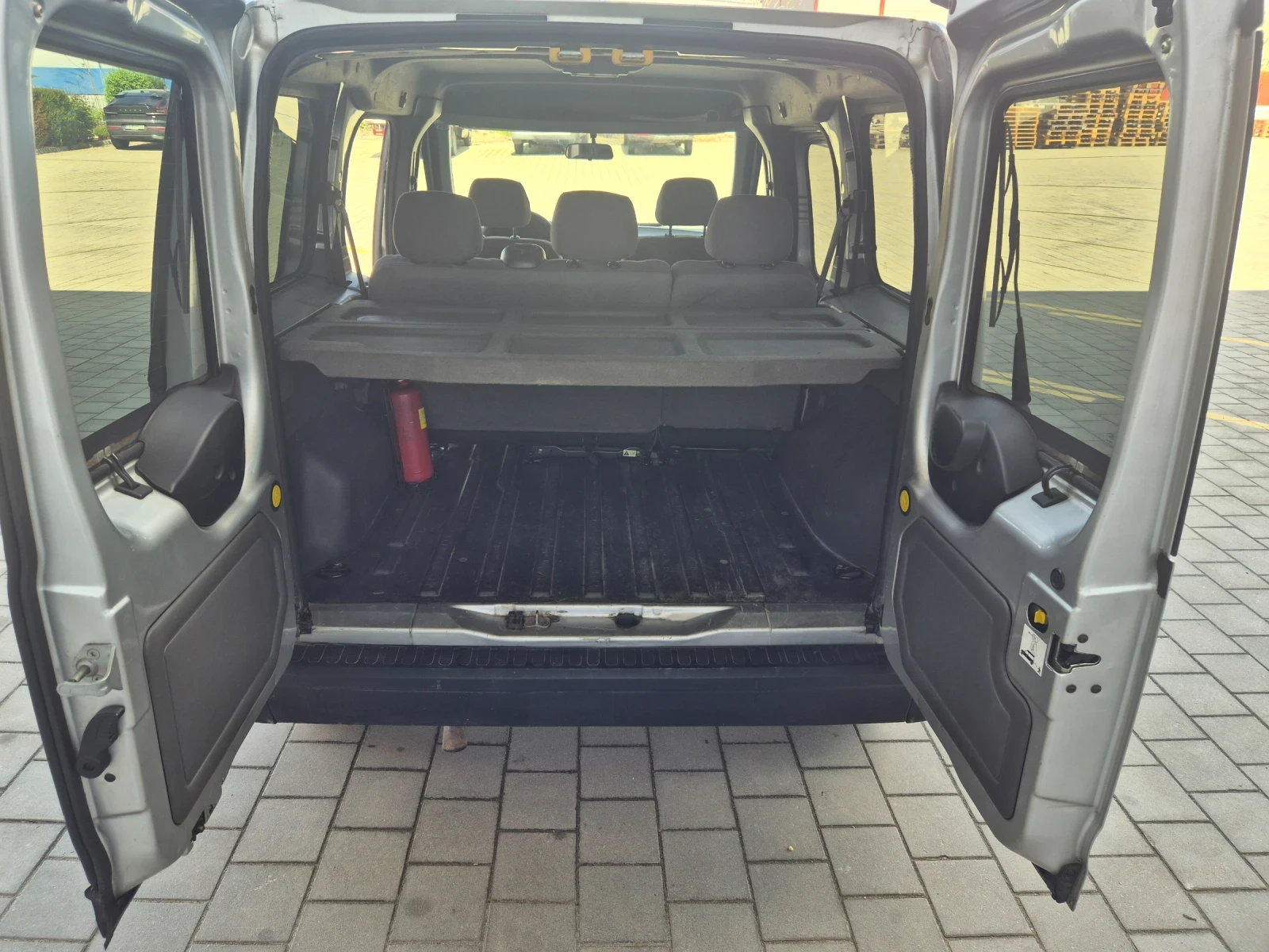 Ford Connect, снимка 9 - Автомобили и джипове - 54298193