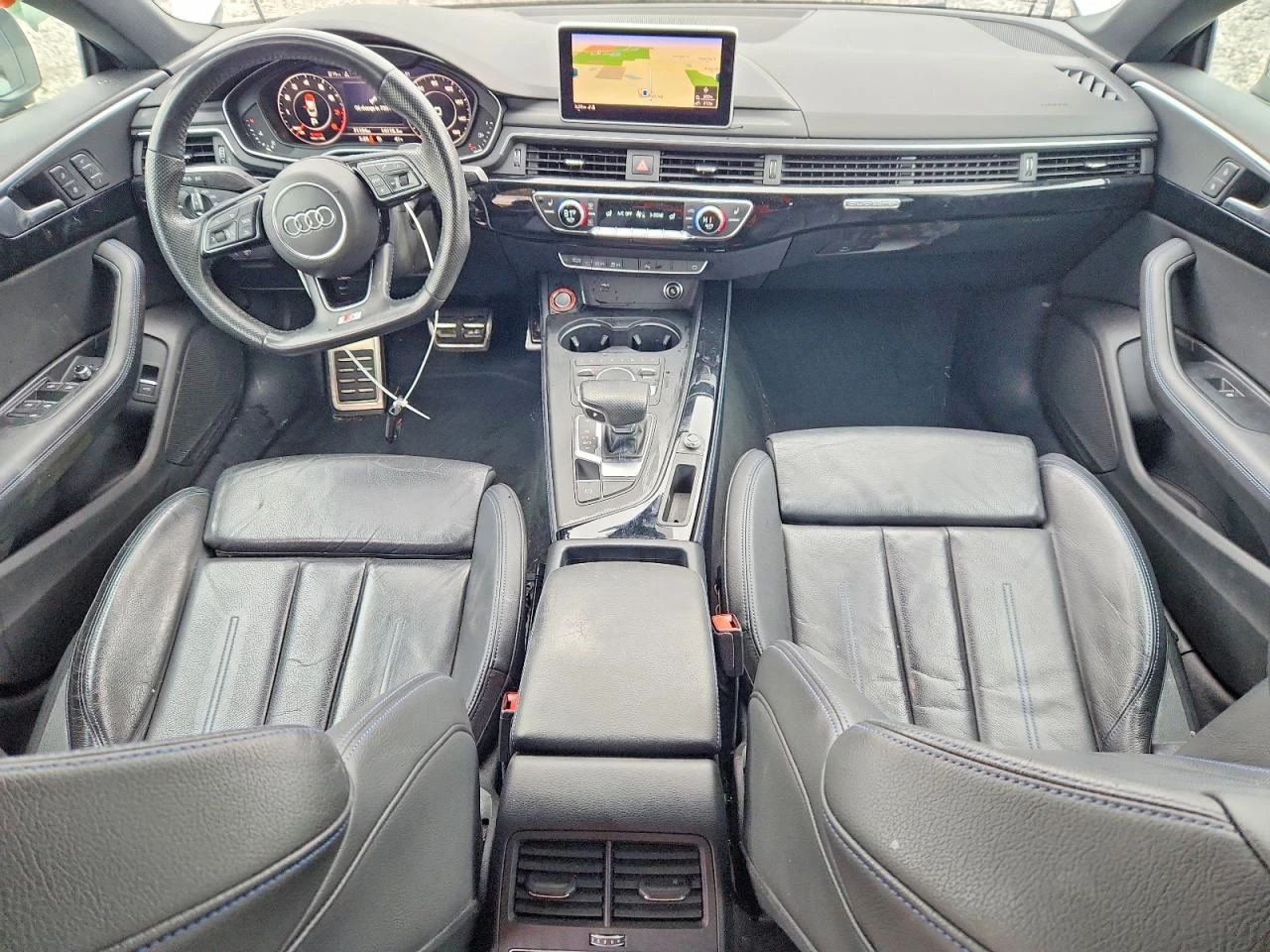 Audi A5 2.0l Premium Plus S-Line, снимка 8 - Автомобили и джипове - 54323141