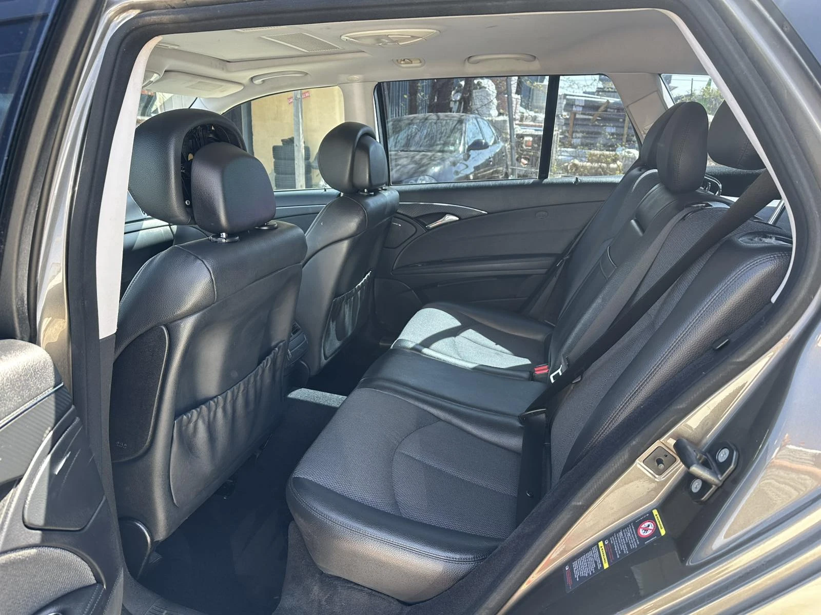 Mercedes-Benz E 220 CDI Facelift OM646 AVANGARDE Aвтоматик, снимка 10 - Автомобили и джипове - 54641797