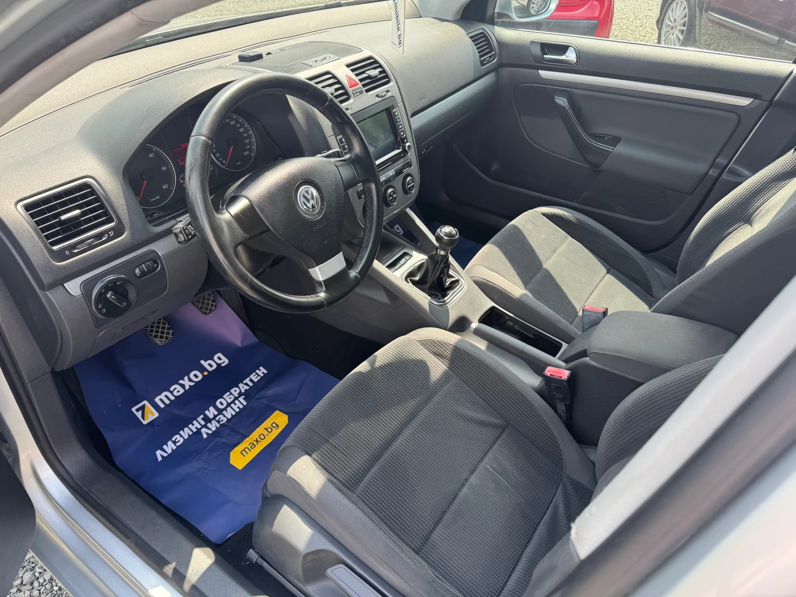 VW Golf TDI, снимка 7 - Автомобили и джипове - 54791394
