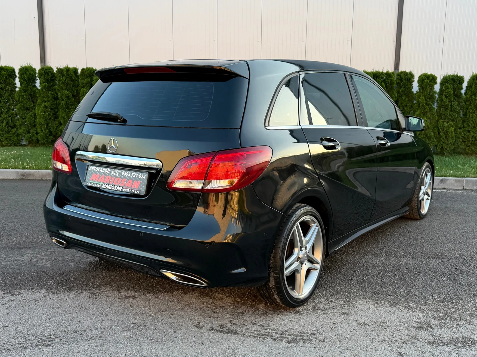 Mercedes-Benz B 180 AMG LINE | FACELIFT | NAVI | PANORAMA , снимка 4 - Автомобили и джипове - 54815172