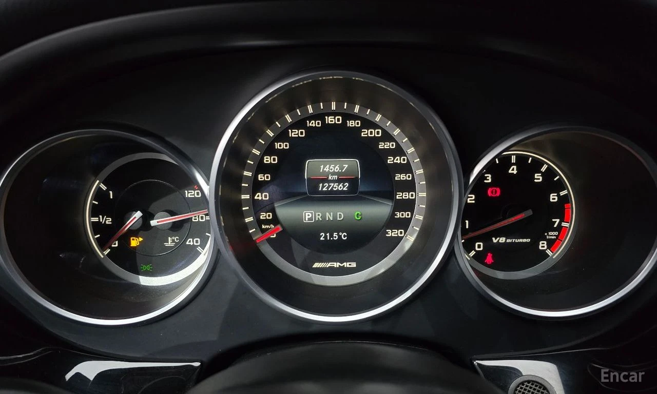 Mercedes-Benz CLS 63 AMG HARMON* KARDON* ДИСТРОНИК* ОБДУХВАНЕ* МАСАЖ* 360КА, снимка 13 - Автомобили и джипове - 54856429