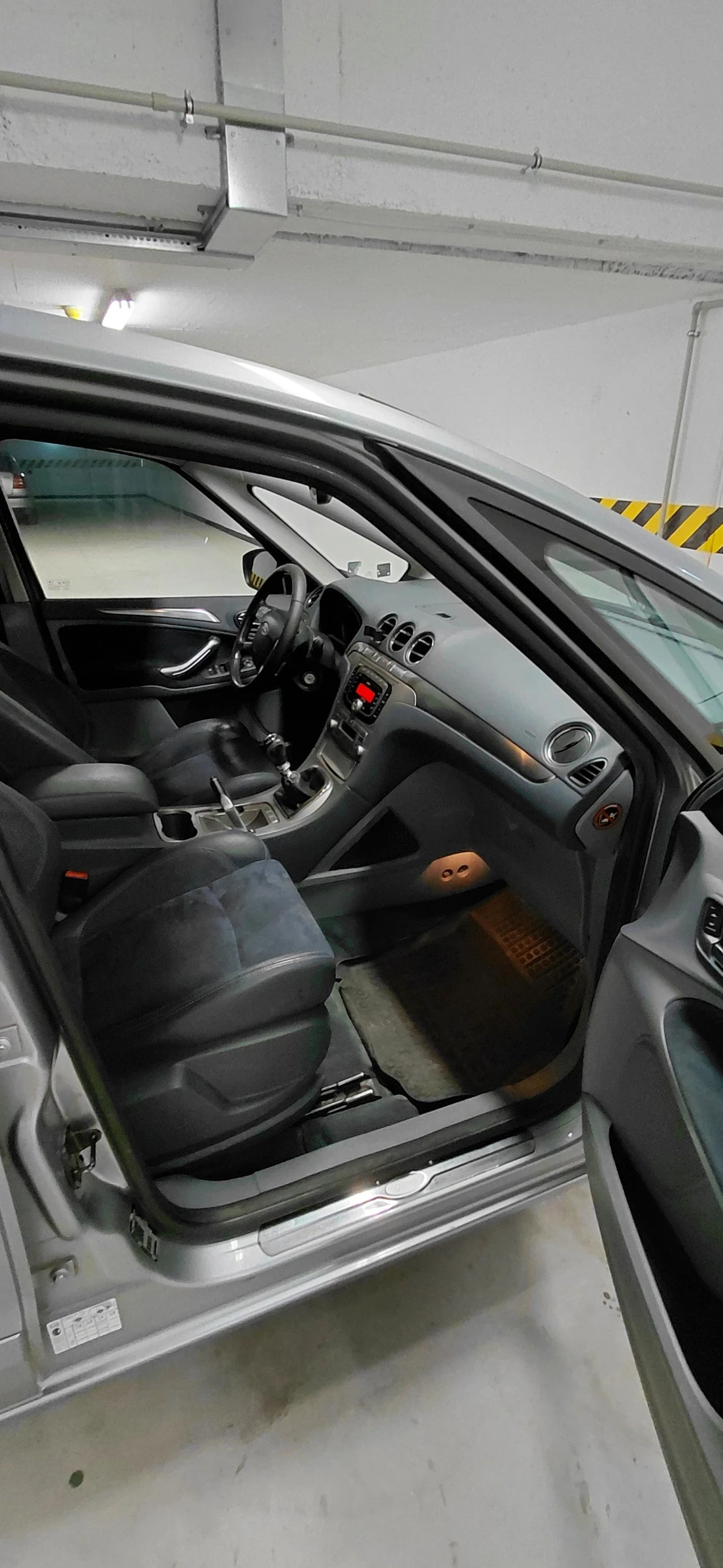 Ford S-Max, снимка 12 - Автомобили и джипове - 54901535