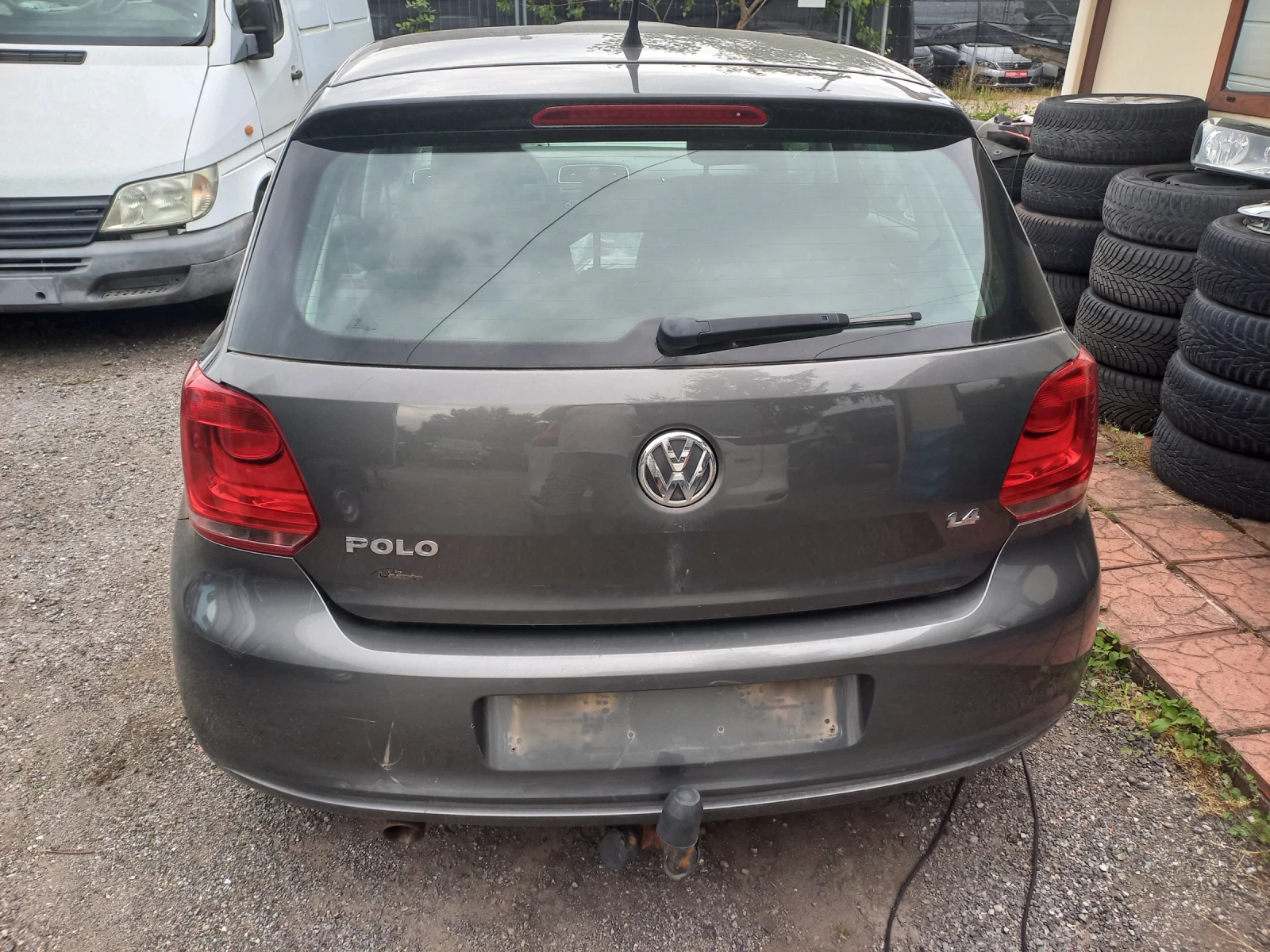 VW Polo 1.4i, снимка 2 - Автомобили и джипове - 55428200