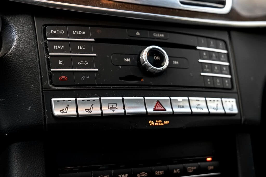 Mercedes-Benz E 55 FACE* 4MATIC* H/K* PANO* ОБДУХ , снимка 16 - Автомобили и джипове - 55451453
