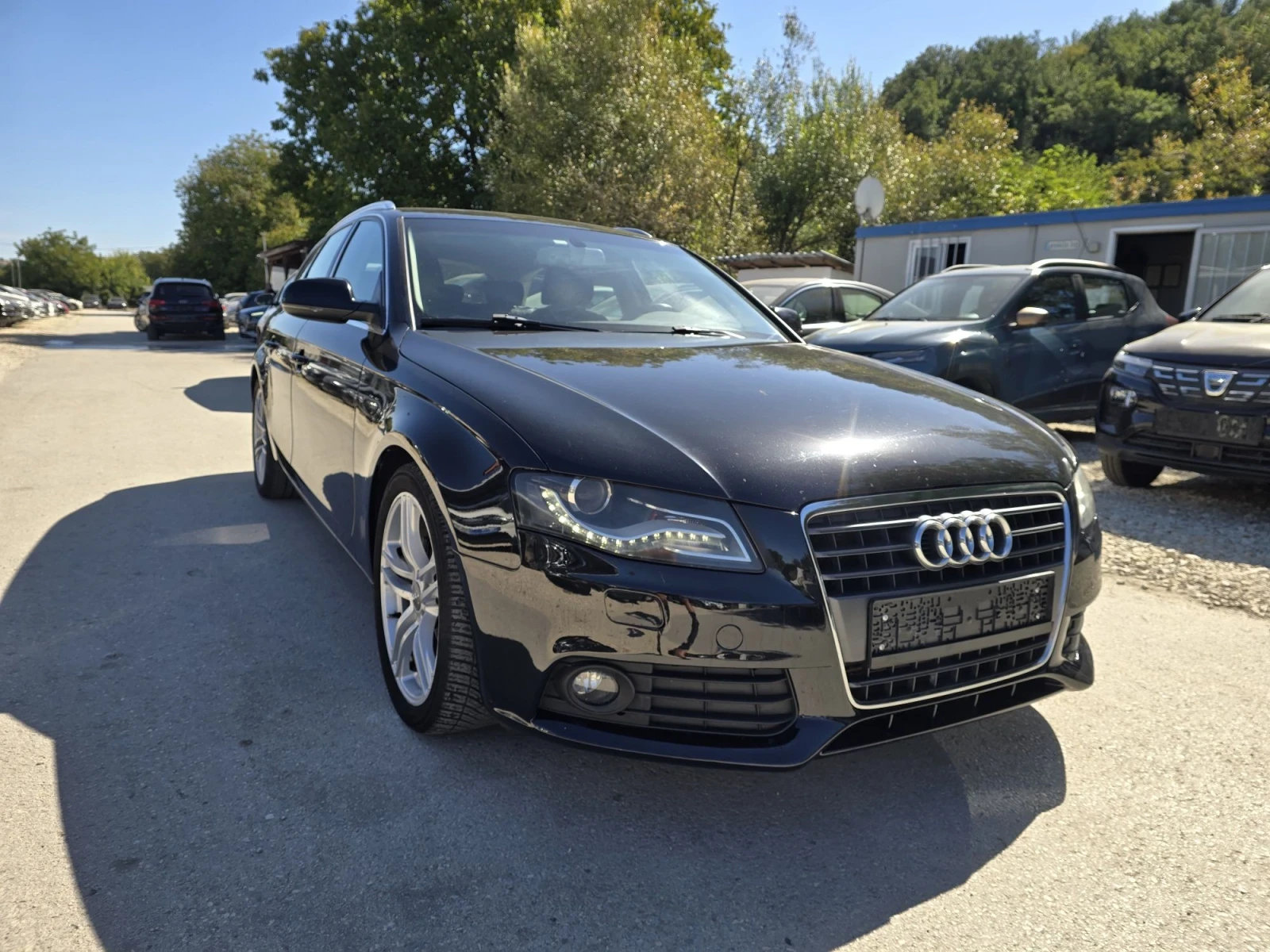 Audi A4 2.0TDI 143к.с 6 скорости Подгряване , снимка 2 - Автомобили и джипове - 55987786