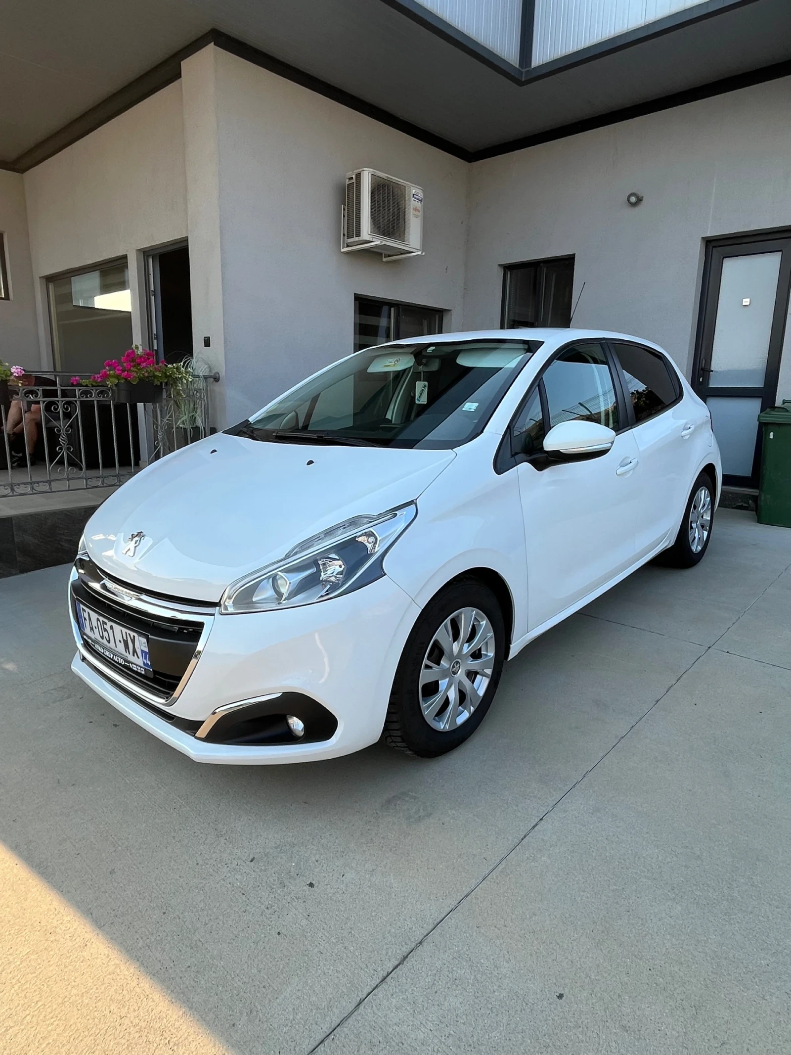 Peugeot 208 Ruro 6, снимка 3 - Автомобили и джипове - 56041843