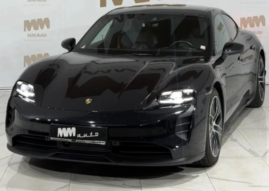Porsche Taycan, снимка 7 - Автомобили и джипове - 56136480