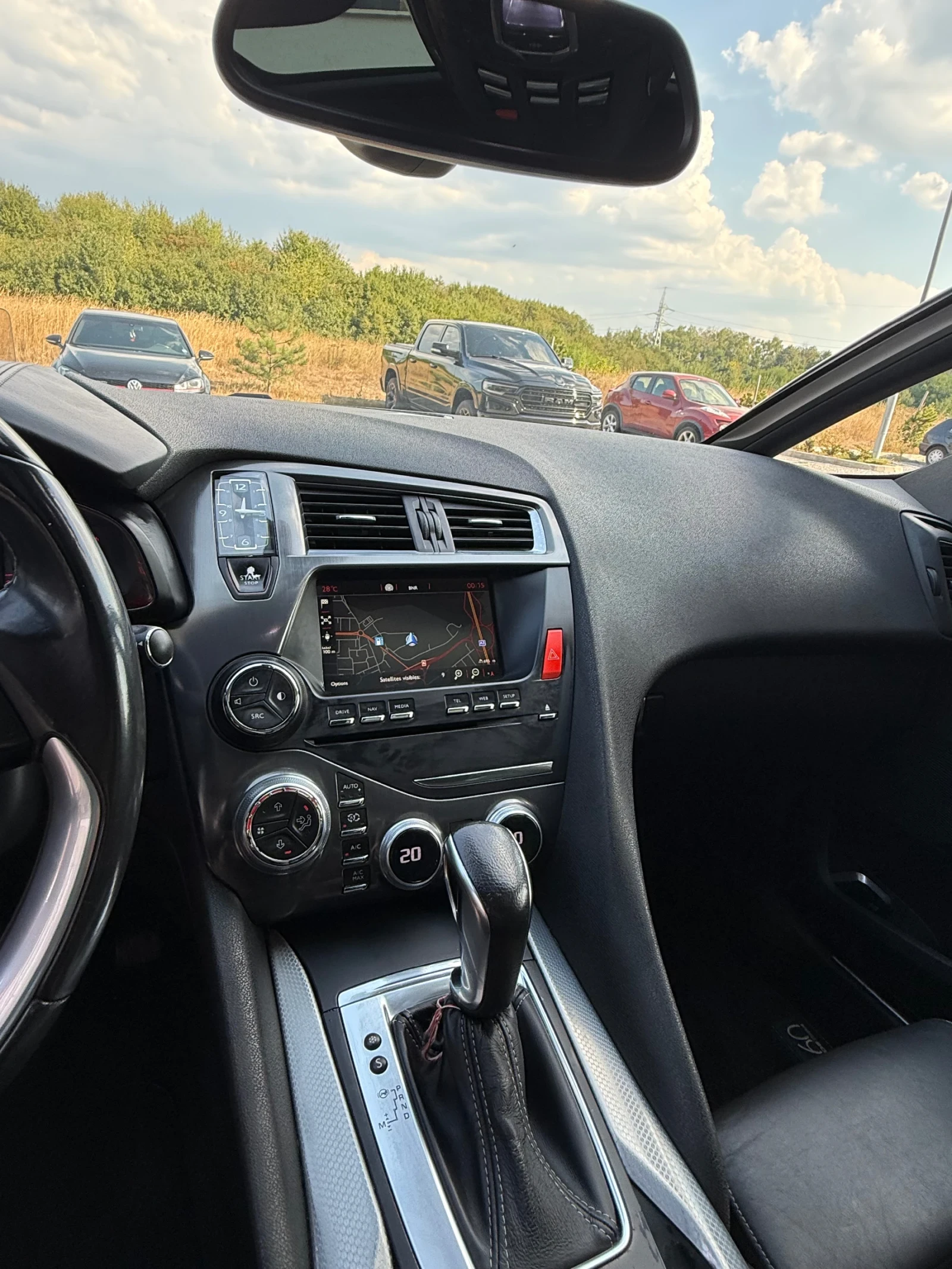 DS DS 5 LIMITED 60 YRS DS, снимка 13 - Автомобили и джипове - 56334363