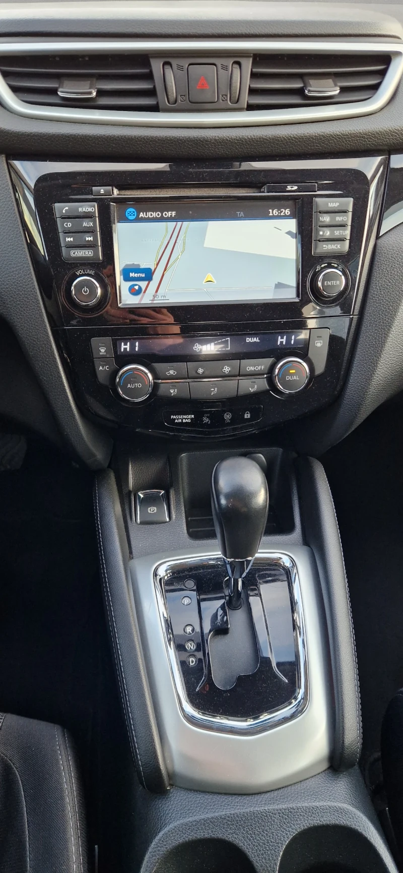 Nissan Qashqai 1.6d (130hp), снимка 16 - Автомобили и джипове - 48707978