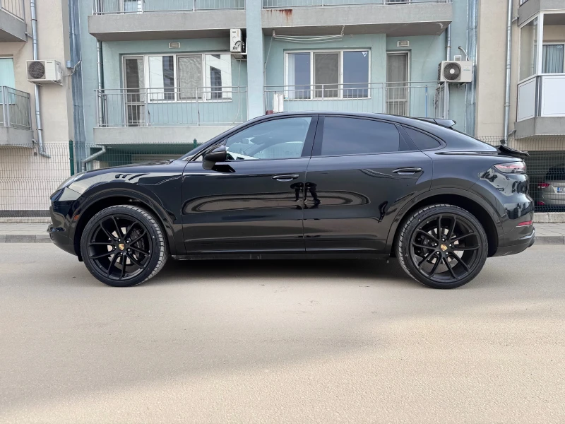 Porsche Cayenne * COUPE* R22* 75KM* Chrono* PANORAMIC* , снимка 7 - Автомобили и джипове - 48897126