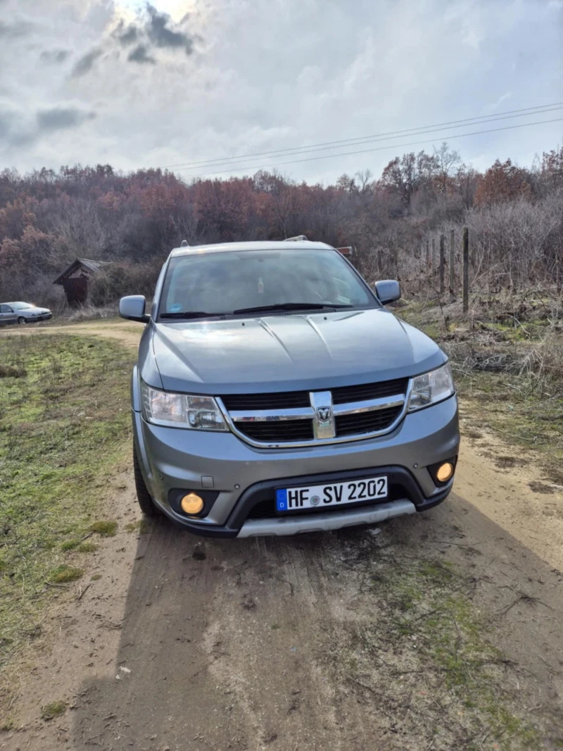 Dodge Journey, снимка 3 - Автомобили и джипове - 49463206