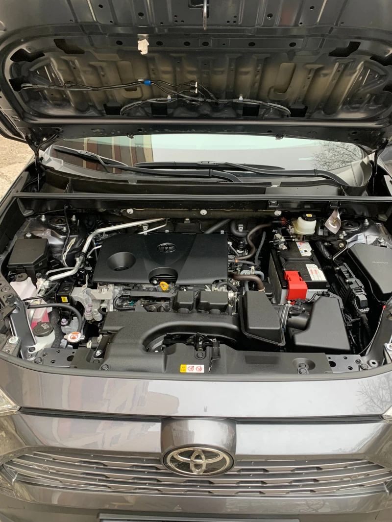 Toyota Rav4 4x2, снимка 10 - Автомобили и джипове - 52711552