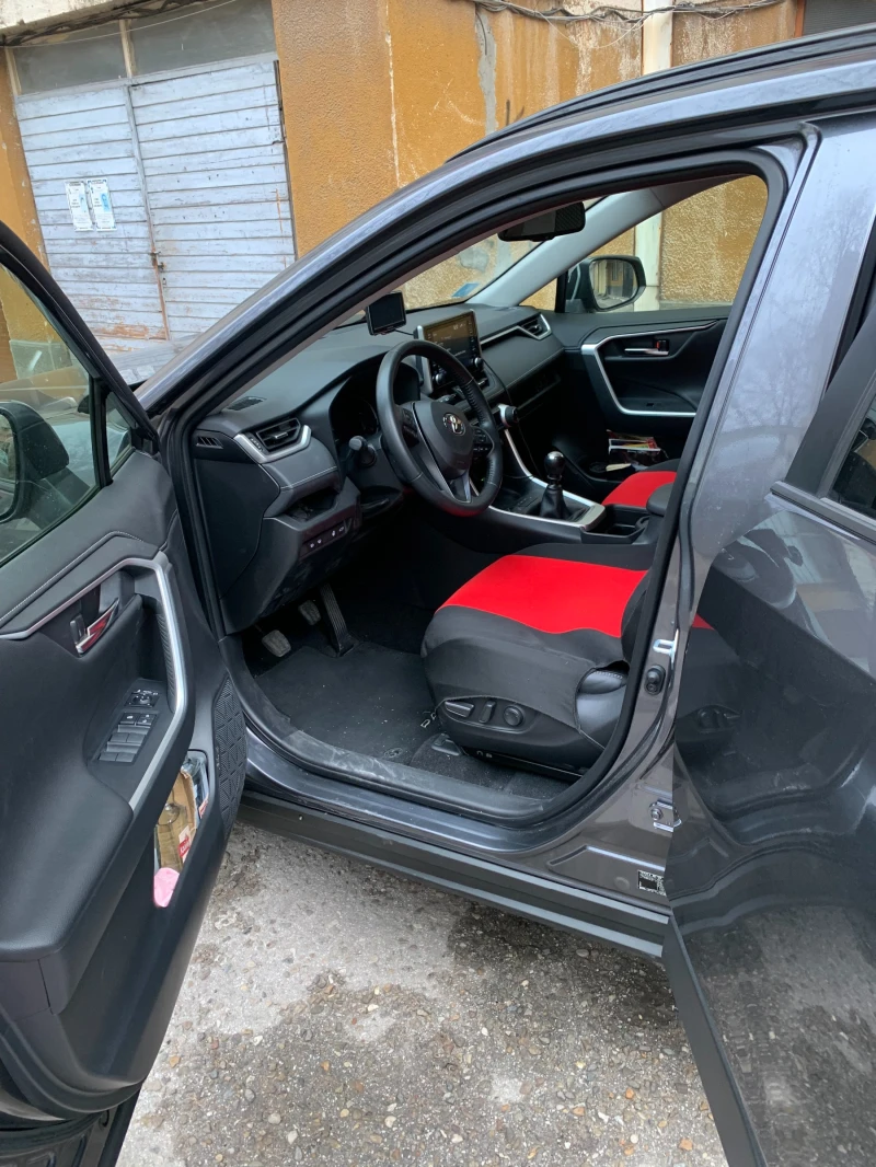 Toyota Rav4 4x2, снимка 5 - Автомобили и джипове - 52711552