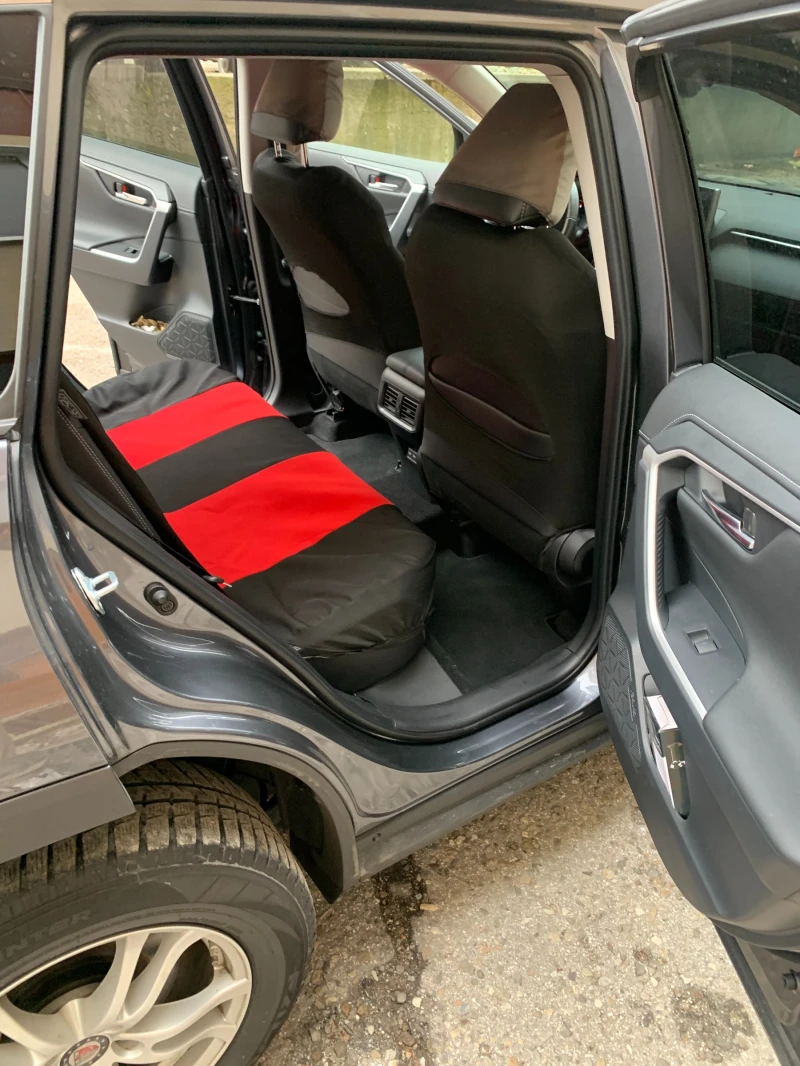 Toyota Rav4 4x2, снимка 8 - Автомобили и джипове - 52711552