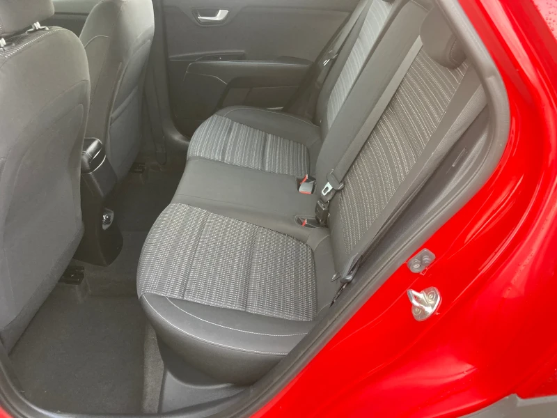 Kia Stonic   ТОП, снимка 11 - Автомобили и джипове - 52476706