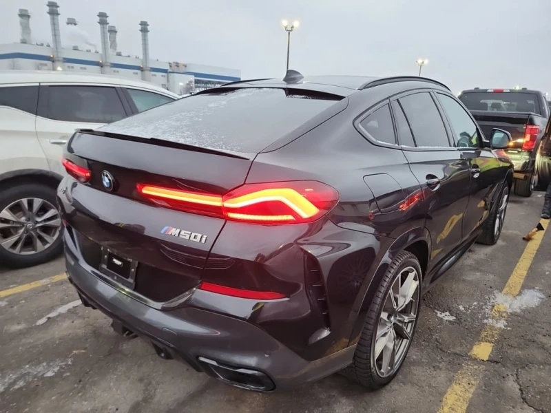 BMW X6 2022 M50I * БЕЗ ПЪРВОНАЧАЛНА ВНОСКА, снимка 3 - Автомобили и джипове - 53020332