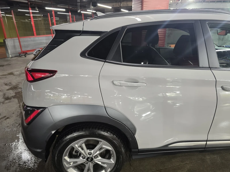 Hyundai Kona, снимка 9 - Автомобили и джипове - 53272497