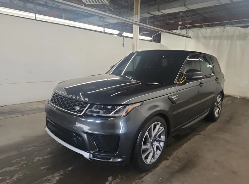 Land Rover Range Rover Sport HSE 3.0L | DIESEL | CARFAX | , снимка 4 - Автомобили и джипове - 54764018