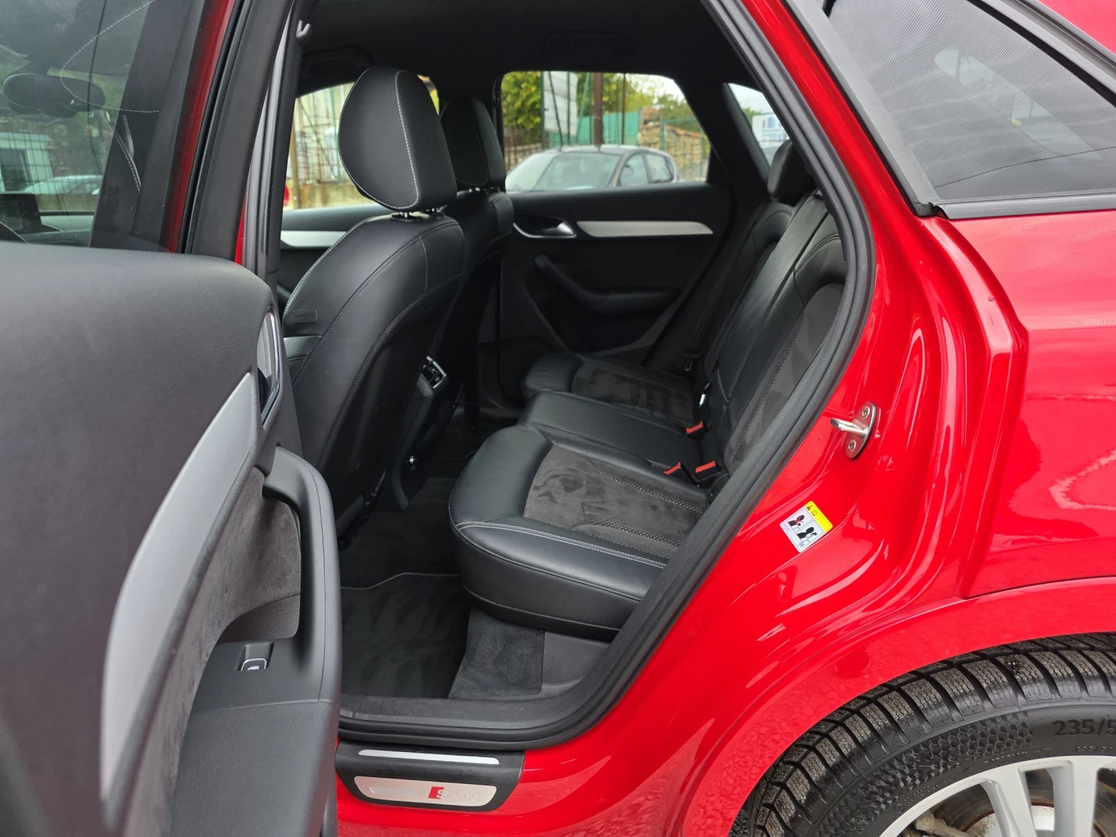 Audi Q3 2.0 TDI 150 К.С. ФЕЙС / S-LINE / АВТОМАТ / QUATTRO - изображение 9