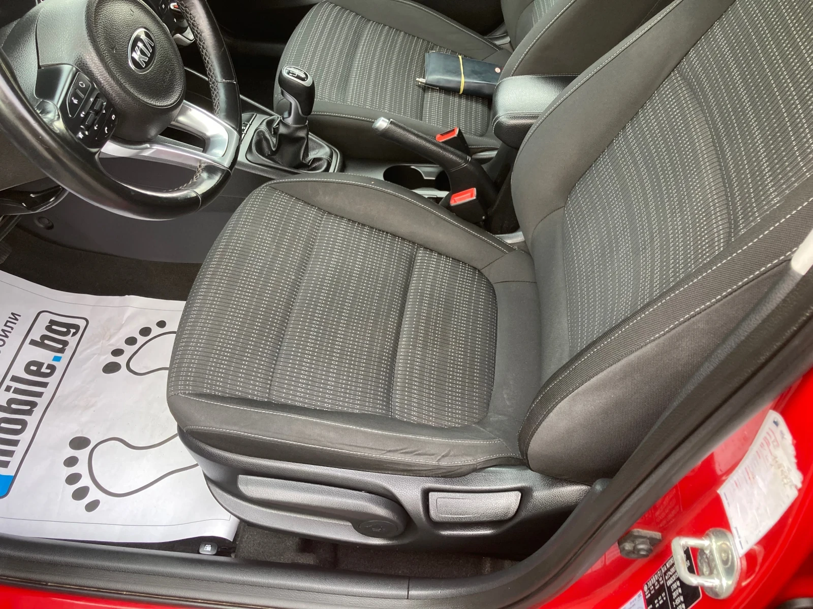 Kia Stonic    | Mobile.bg   8