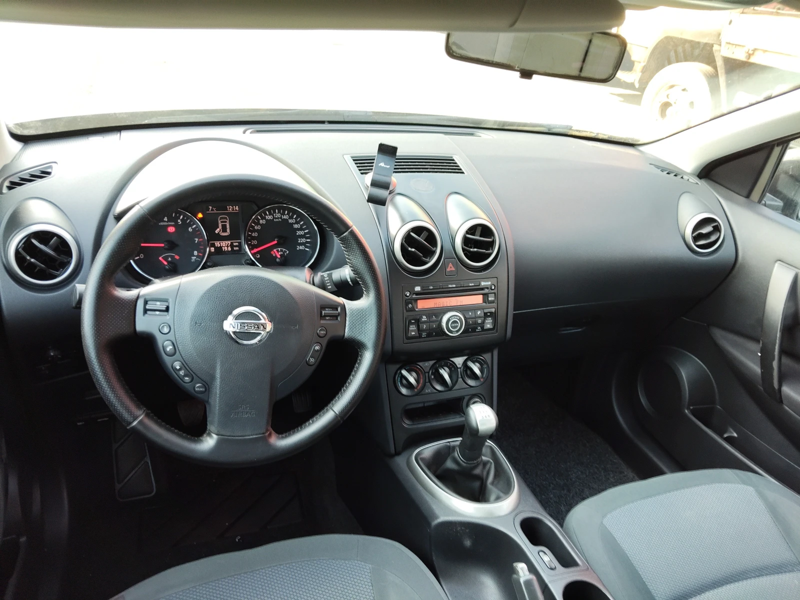 Nissan Qashqai 1, 6i 117ps FACELIFT - изображение 6
