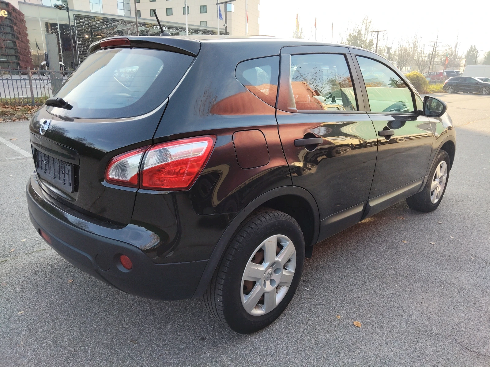 Nissan Qashqai 1, 6i 117ps FACELIFT - изображение 4