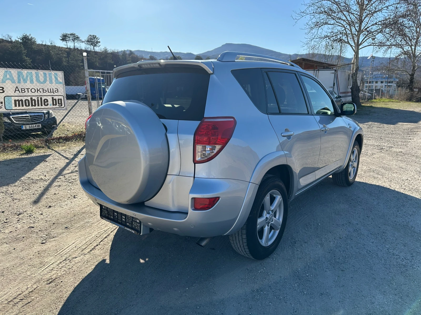 Toyota Rav4 2.2D-CAT 4x4 LUXURY/KEYLESS/KOJA - изображение 7