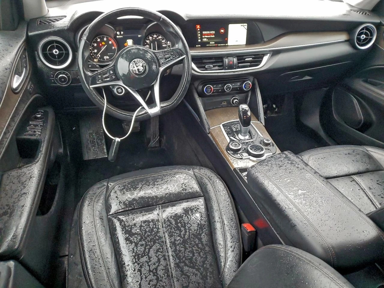 Alfa Romeo Stelvio Ti 280кс * Възможност за Лизинг*  - изображение 8