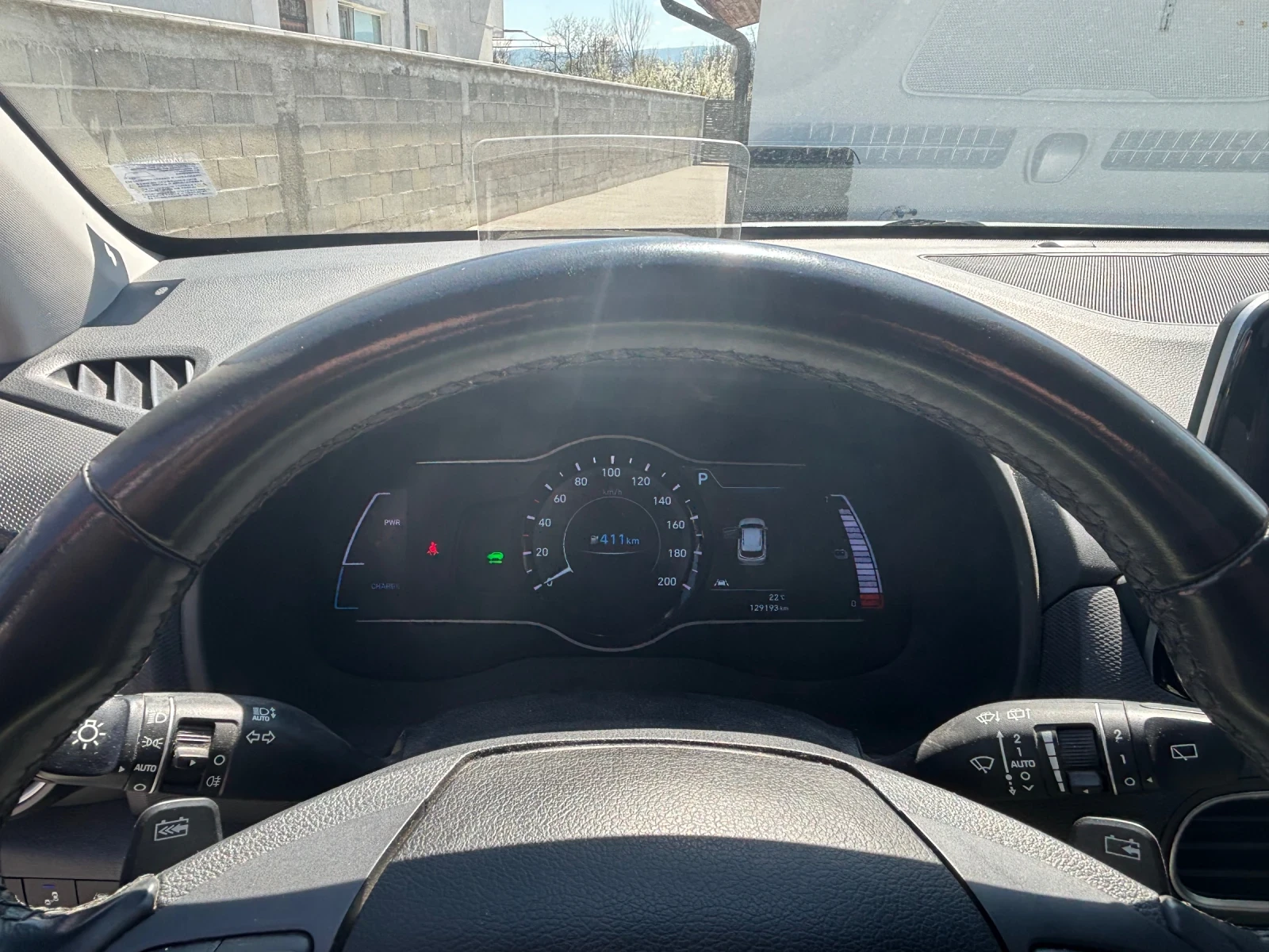 Hyundai Kona 64KW SOH-100%, снимка 11 - Автомобили и джипове - 54172786