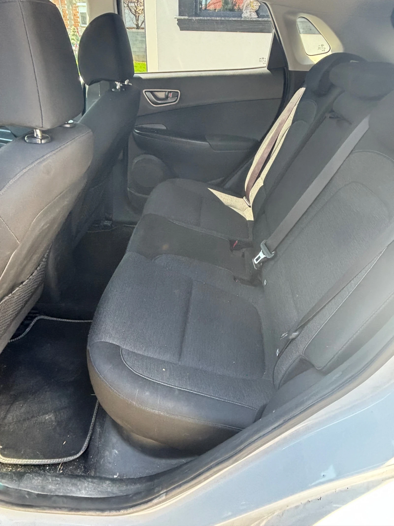 Hyundai Kona 64KW SOH-100%, снимка 13 - Автомобили и джипове - 54172786