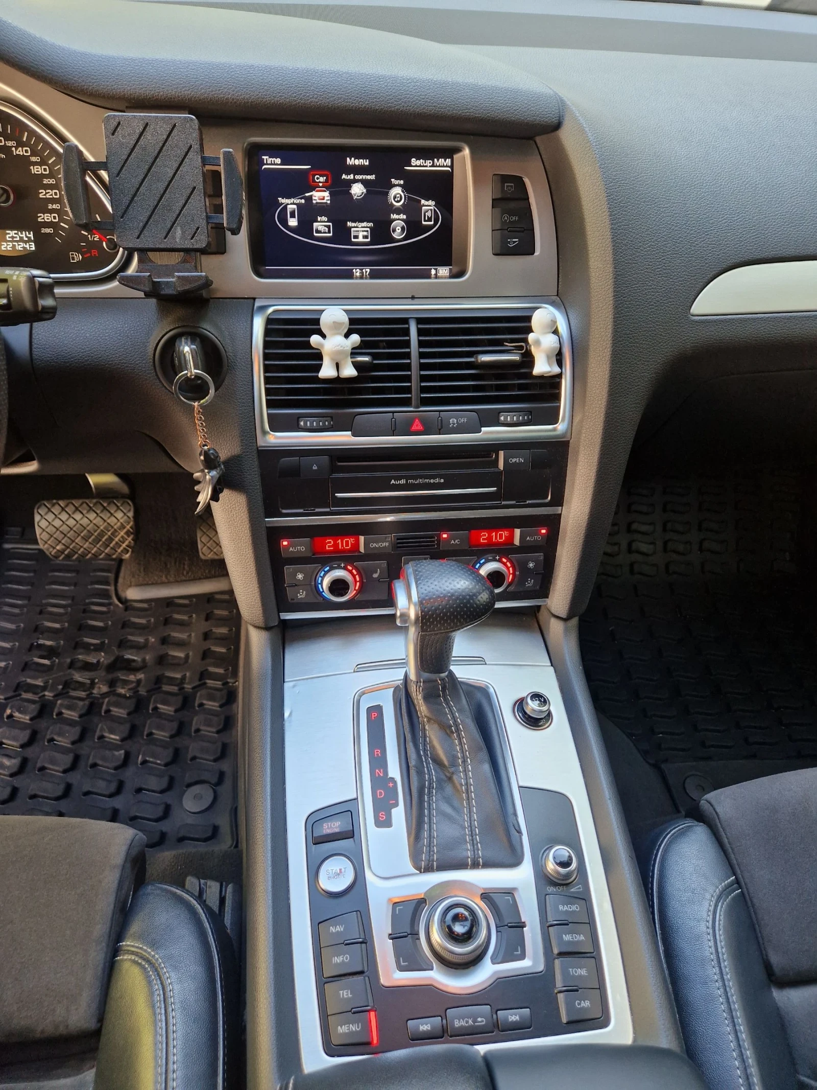 Audi Q7 3.0TDI, 245к.с, 8скорости, Евро 6B, Лизинг , снимка 13 - Автомобили и джипове - 54186057