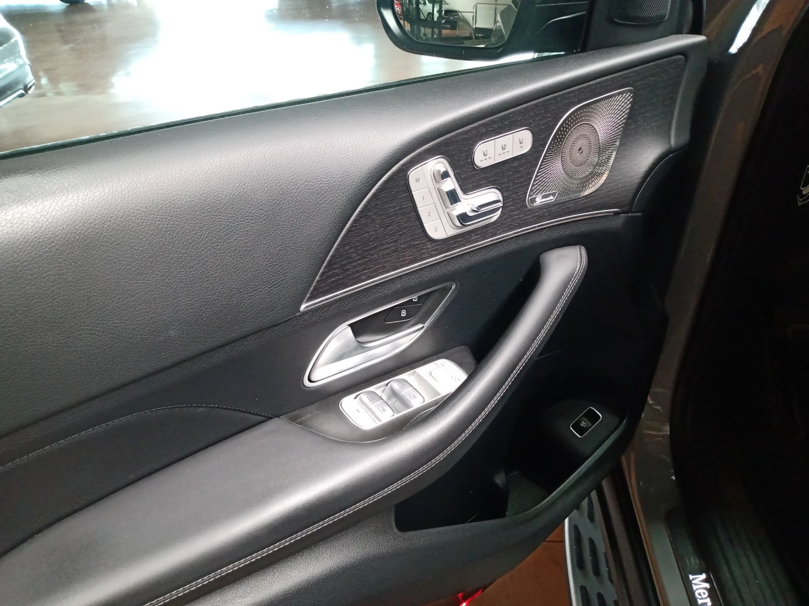 Mercedes-Benz GLE 350 de phev Coupe AMG line Premium , снимка 6 - Автомобили и джипове - 54838946