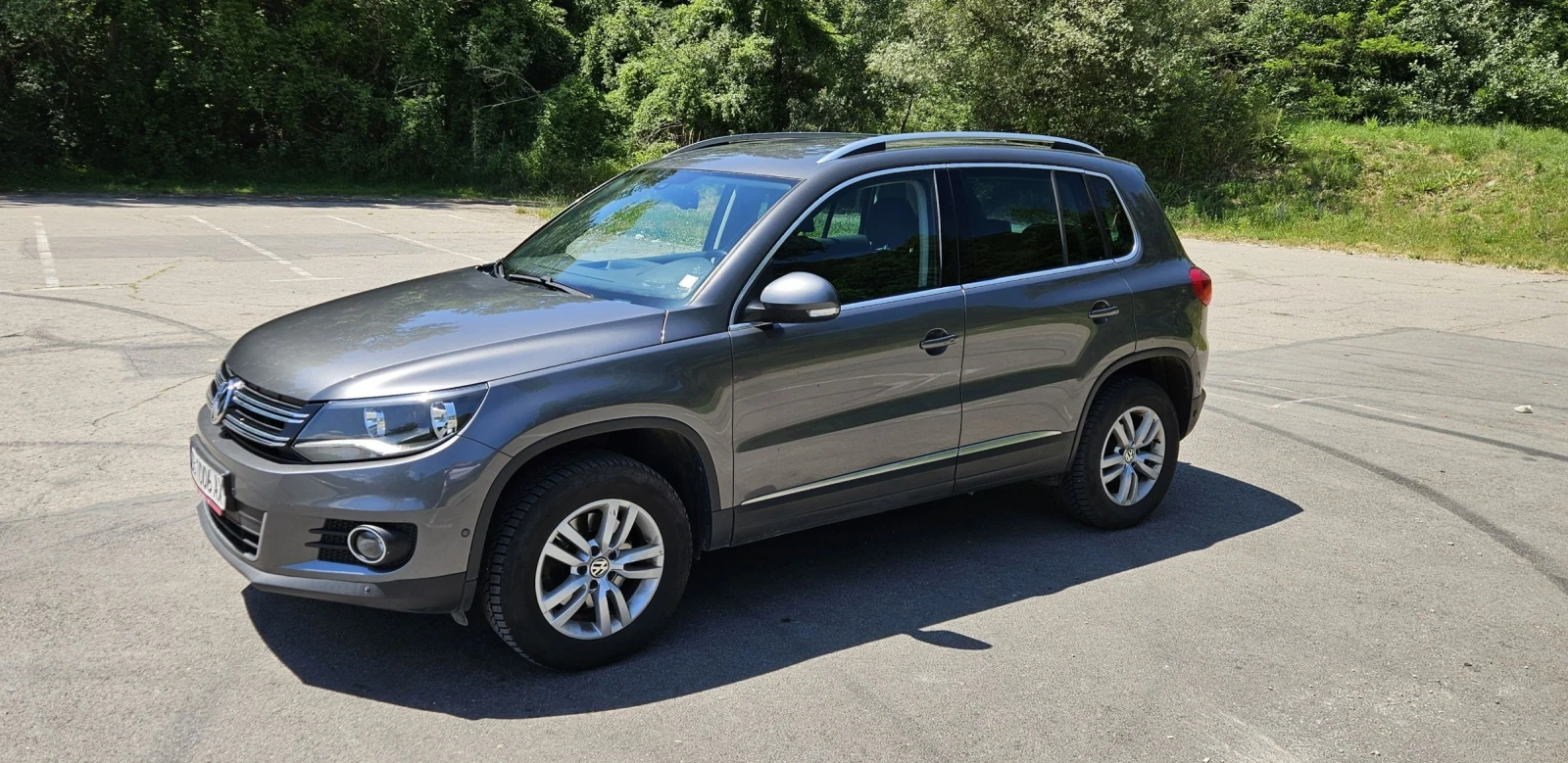 VW Tiguan, снимка 2 - Автомобили и джипове - 54988306