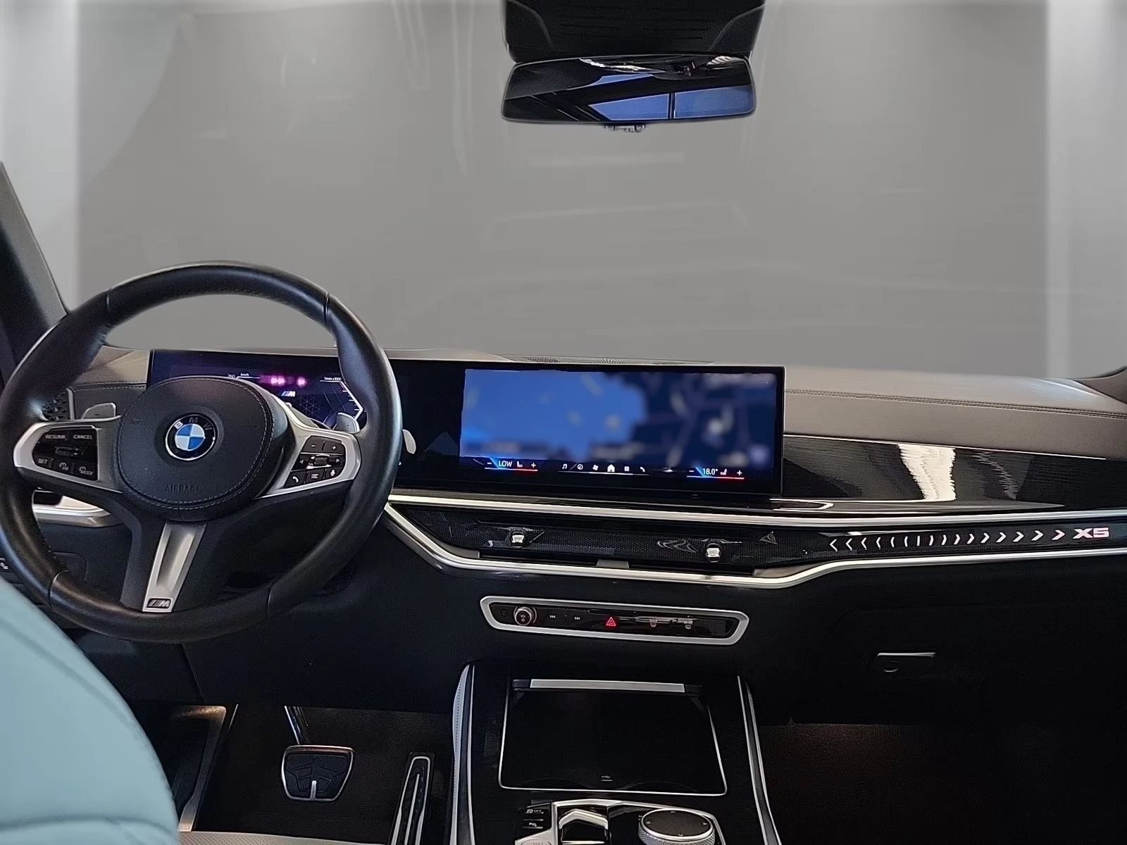 BMW X5 xDRIVE30d/M SPORT/HARMAN KARDON/HUD/LED/360/PANO, снимка 9 - Автомобили и джипове - 56008633