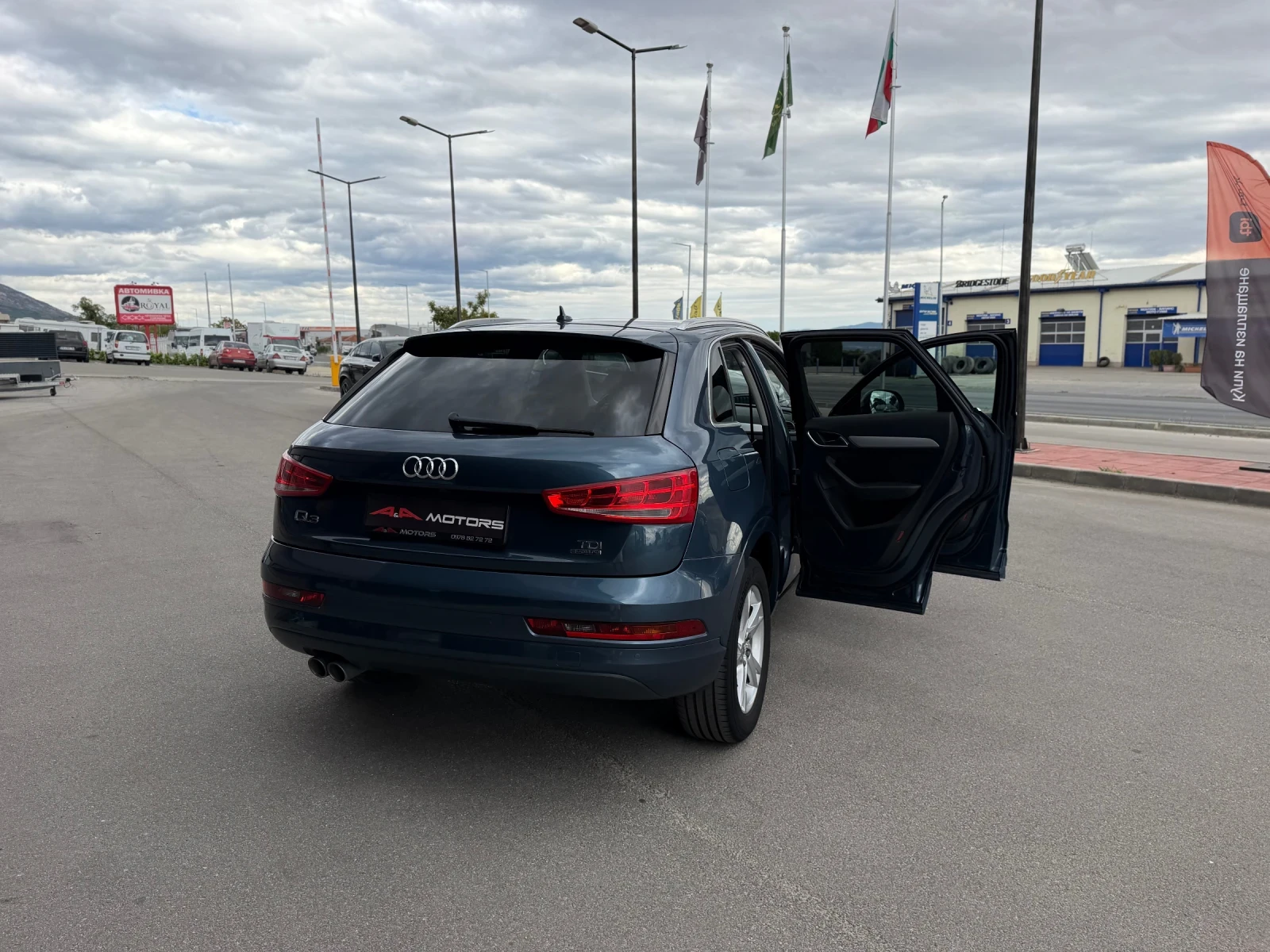 Audi Q3 2.0TDI-150к.с.;4X4;ПОДГРЕВ;КАМЕРА;КОЖА;ЕЛ.БАГАЖНИК, снимка 3 - Автомобили и джипове - 56181582