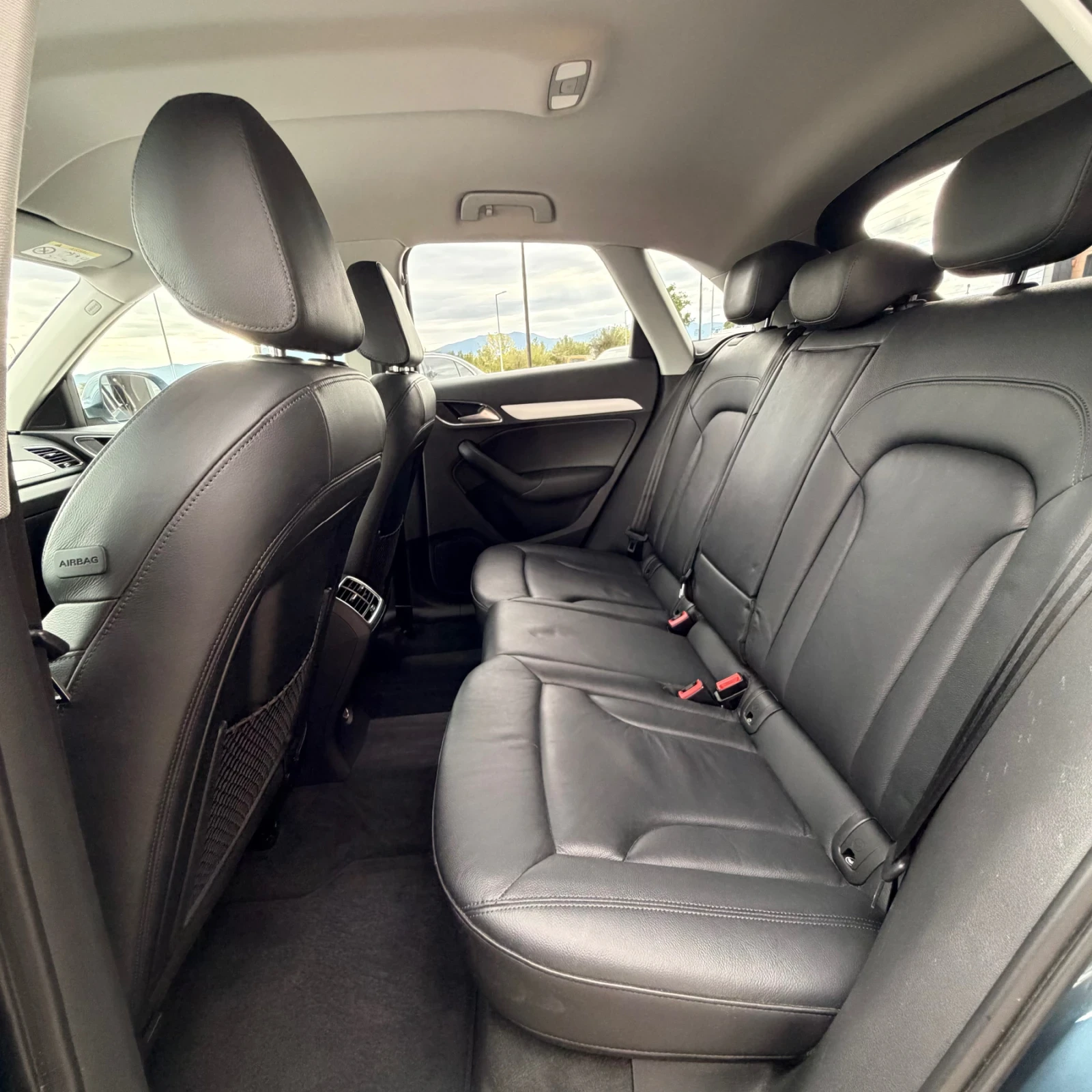 Audi Q3 2.0TDI-150к.с.;4X4;ПОДГРЕВ;КАМЕРА;КОЖА;ЕЛ.БАГАЖНИК, снимка 10 - Автомобили и джипове - 56181582