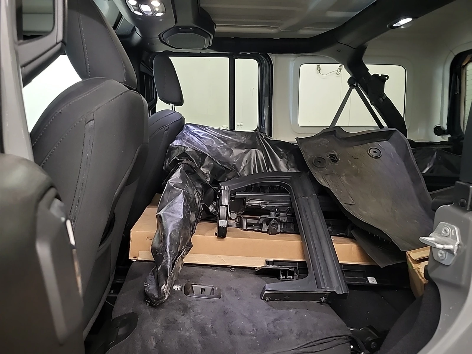 Jeep Wrangler * WILLYS* , снимка 12 - Автомобили и джипове - 56505512