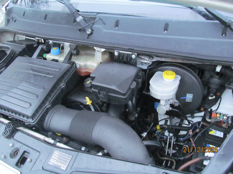 Iveco 35s13 Като НОВ, снимка 11 - Бусове и автобуси - 52869825