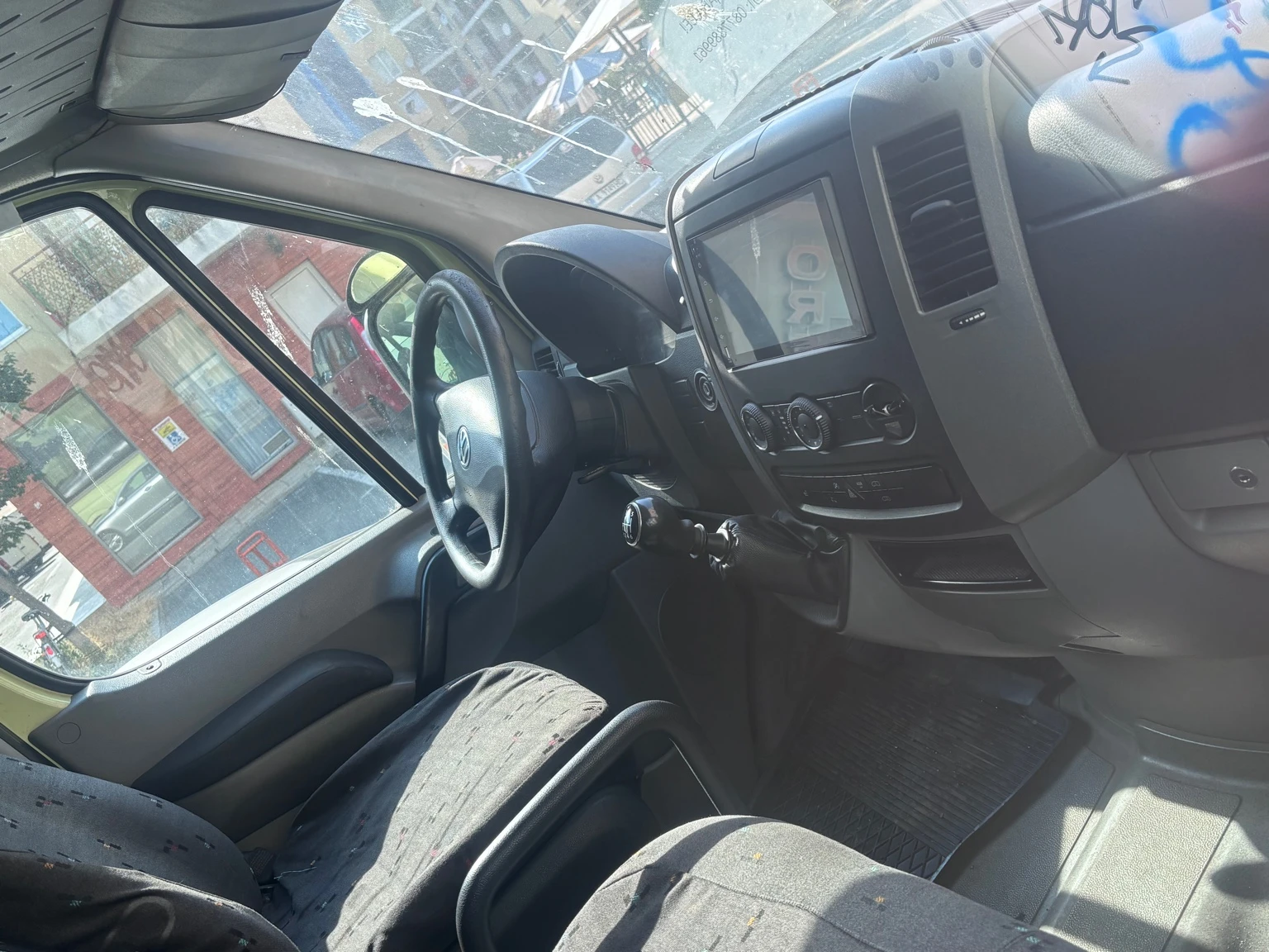 VW Crafter 2.0 - изображение 3