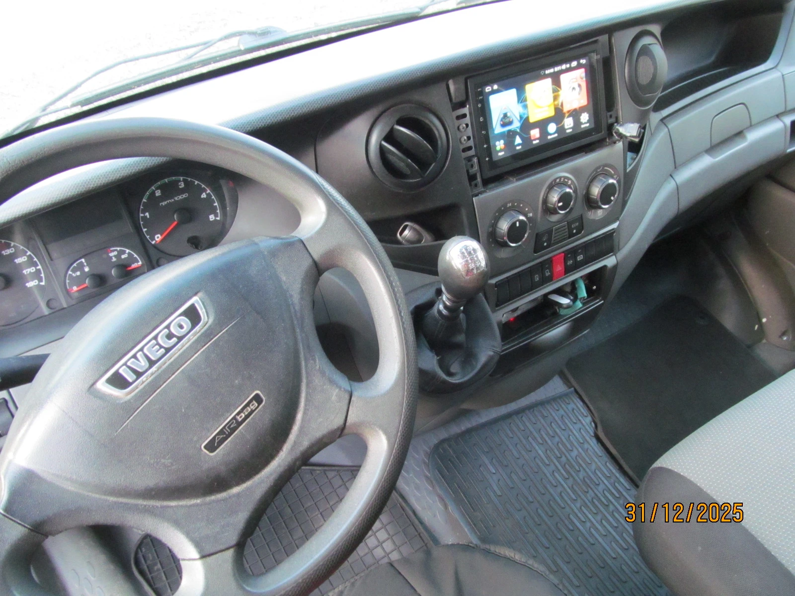 Iveco 35s13 Като НОВ - изображение 4